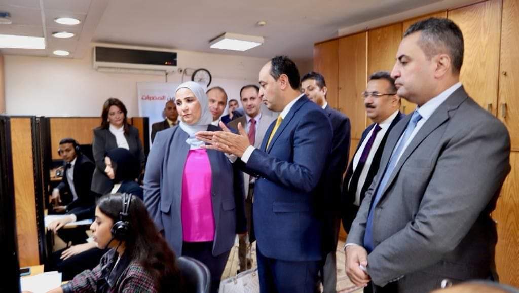 القباج" تتفقد الخط الساخن لصندوق مكافحة  وعلاج الإدمان
