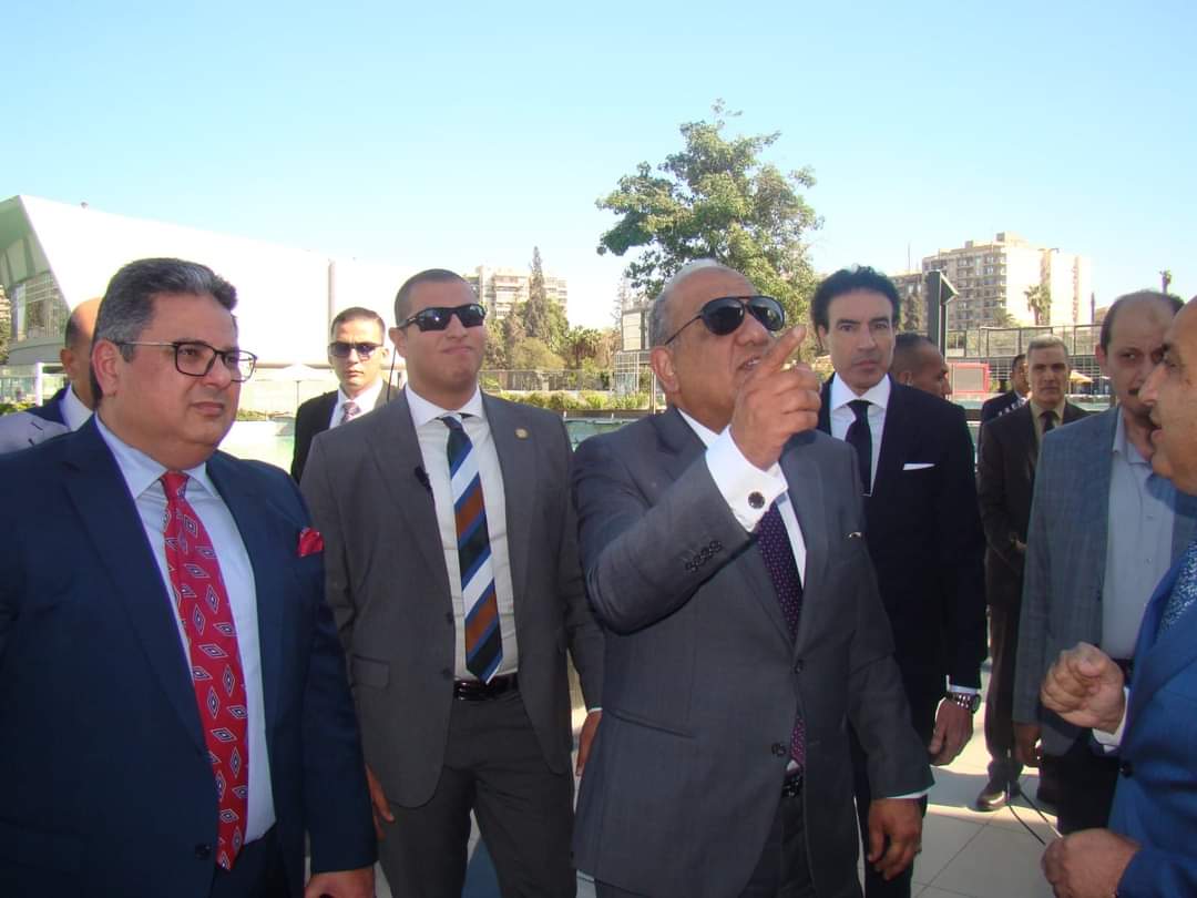 وزير قطاع الأعمال يفاجئ شركة مصر الجديدة للإسكان والتعمير