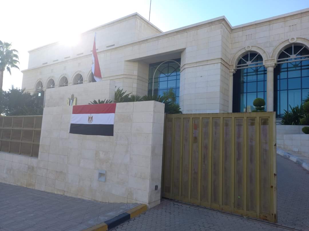 بالعلم والأدوات الإلكترونية..سفارات مصر تتزين لإجراء الانتخابات الرئاسية 