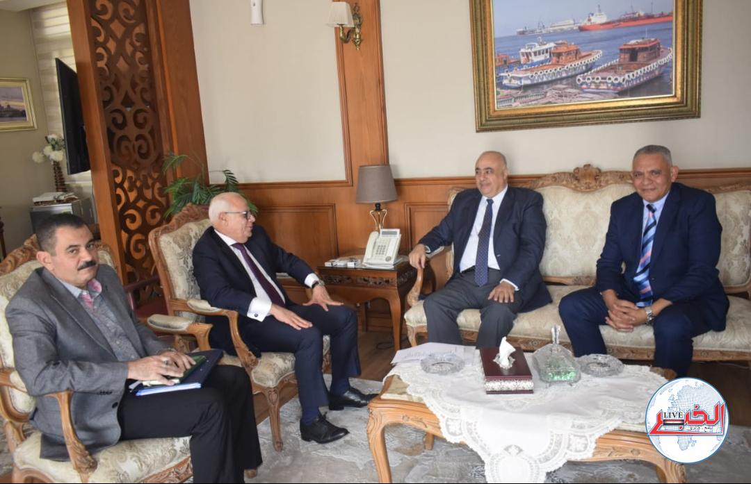 إنشاء مركز خدمات مصر ببورسعيد 