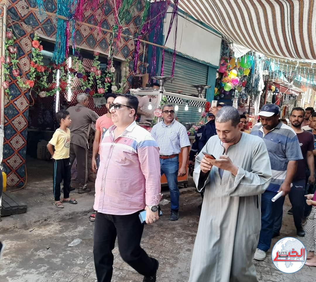 تغيير واستبدال خطوط مياه الشرب القديمة بطول 4كيلو متر بمنطقة القيثارية بسوهاج
