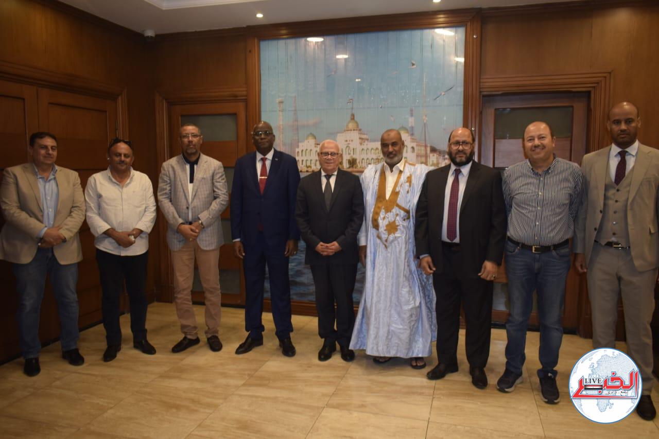 وفد رجال الأعمال الموريتانيين فى بورسعيد
