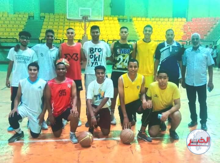 منتخب كلية الحقوق "طلبة -طالبات" لكرة السلة يحصد المركز الثالث ويتوج بالميدالية البرونزية فى دورى الجامعة