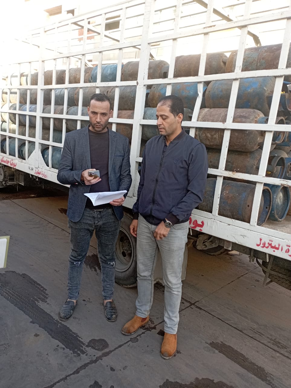 ضبط 225 أسطوانة غاز قبل بيعها بالسوق السوداء