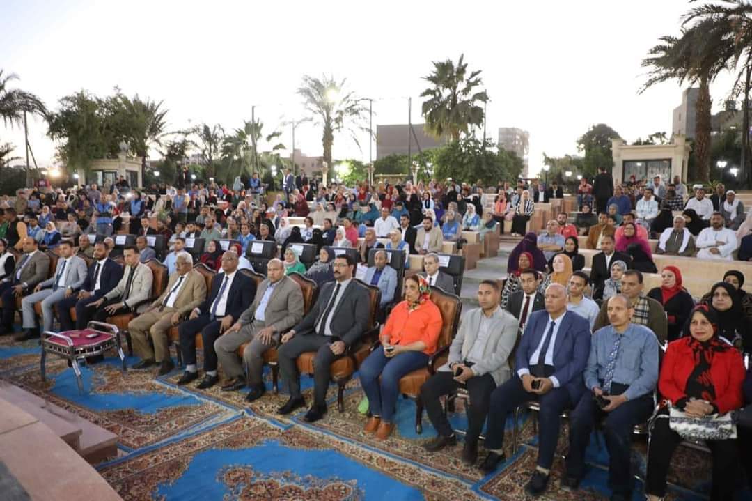 حياة كريمة بالمنيا تنظم مؤتمرًا جماهيريًا لمساندة القضية الفلسطينية.. والحث على المشاركة الإنتخابية