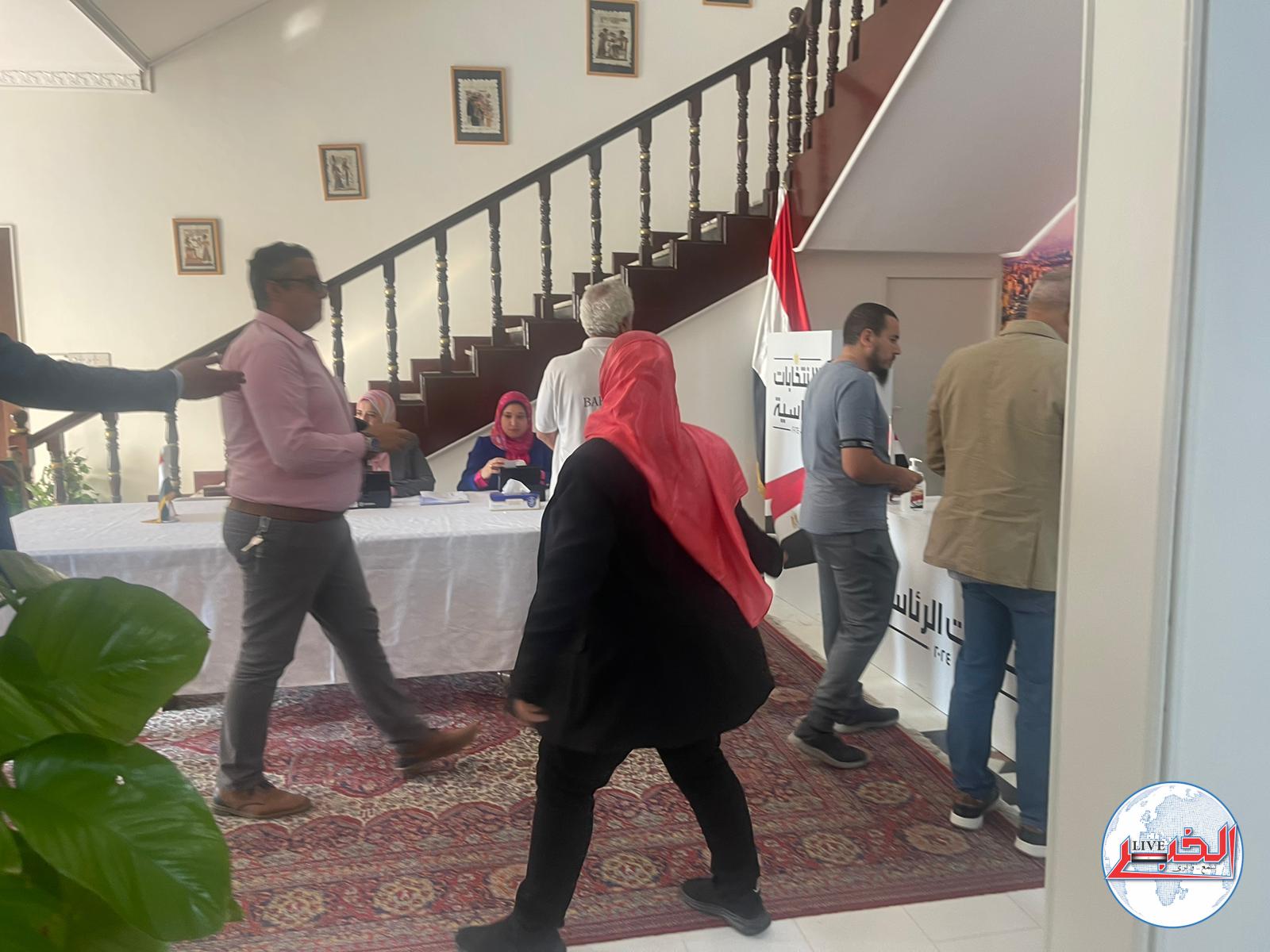 أبناء الجالية المصرية بـ " البحرين " يسطرون ملحمة وطنية بالمشاركة في انتخابات الرئاسة.. صور