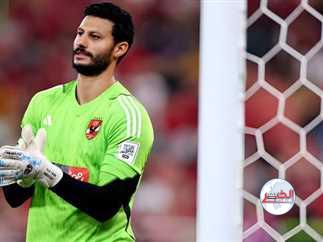 ما هي حقيقة رحيل محمد الشناوي عن الأهلي خلال يناير 2024؟