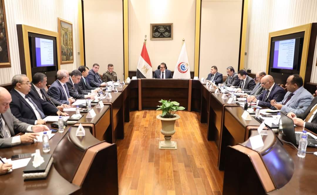وزير الصحة يترأس اجتماع مجلس إدارة صندوق مواجهة الطوارئ الطبية