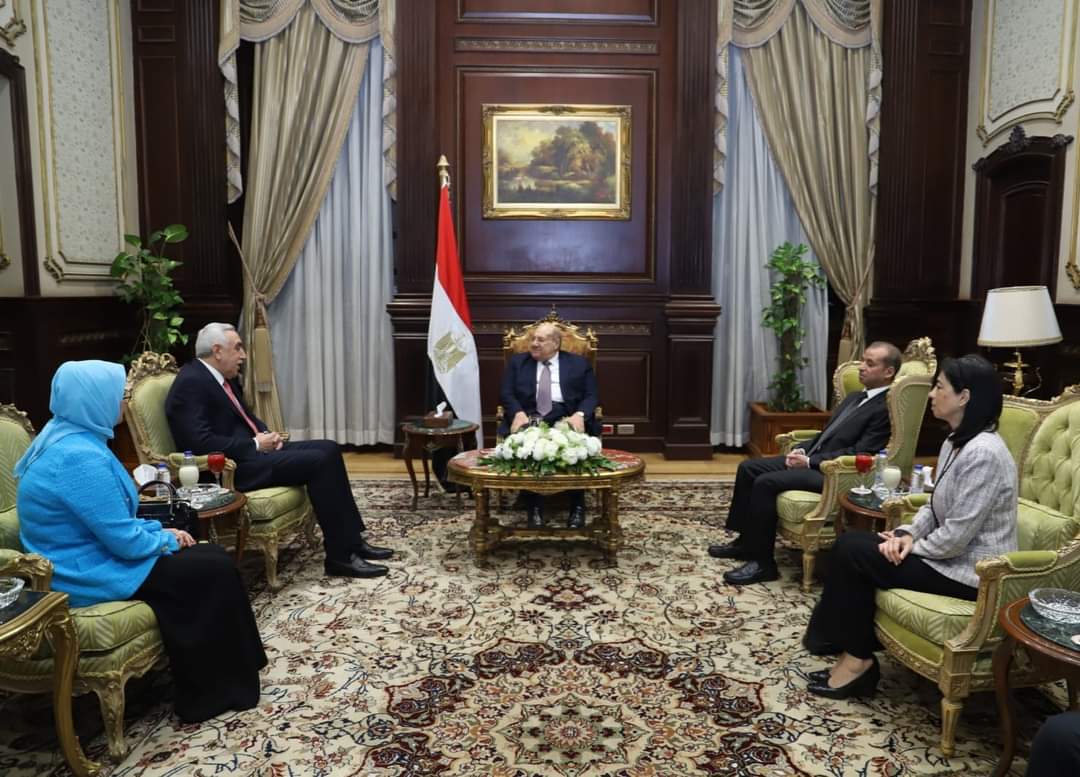 رئيس مجلس الشيوخ يستقبل السفير العراقى