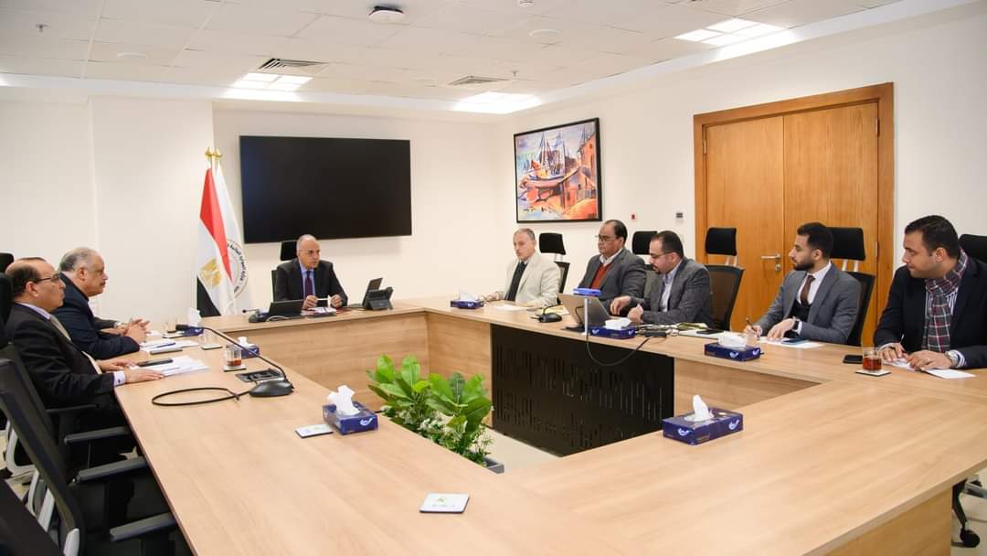 وزير الرى : تطوير بحيرة المنزلة لتنمية الثروة السمكية.. وتأمين فرص العمل لعدد كبير من الصيادين