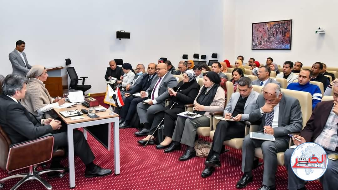 وزيرة البيئة : فرق عمل لتحديث بيانات منظومة المخلفات بكافة المحافظات