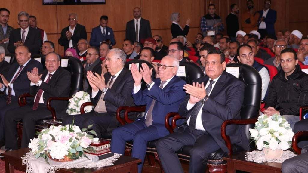 مزارعو سهلى الطينية والحسينية ومثلث الخير ببورسعيد ..فى عيد