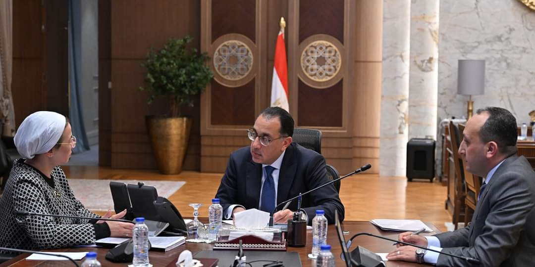 وزيرة البيئة : دراسة إنتاج الجيلاتين الدوائي من مخلفات المجازر