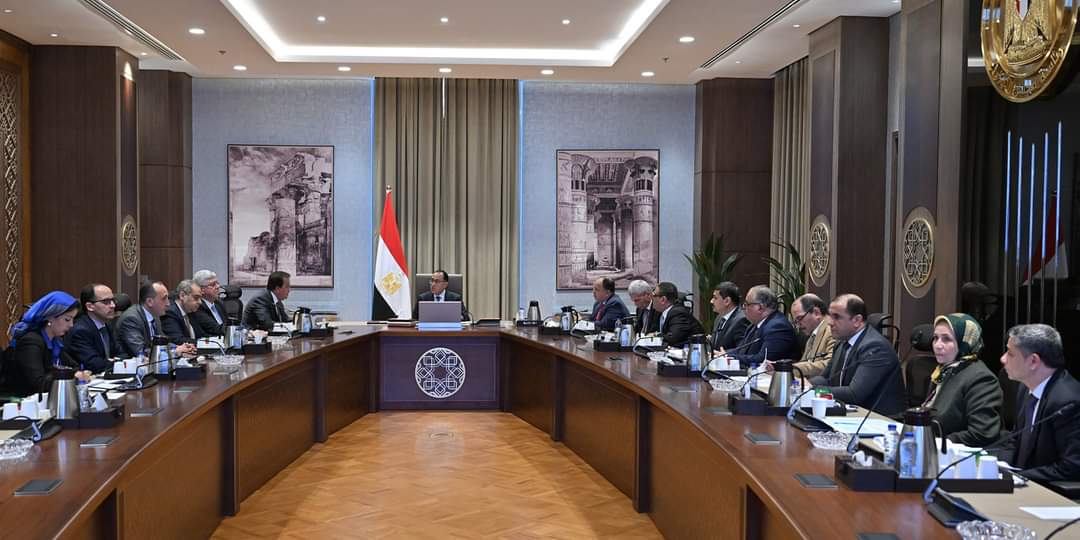 مدبولى : نسعى لتصبح مصر مركزا إقليميا عالميا لصناعة الدواء بهدف الإستثمار والتصدير ودعم اقتصاد الدولة