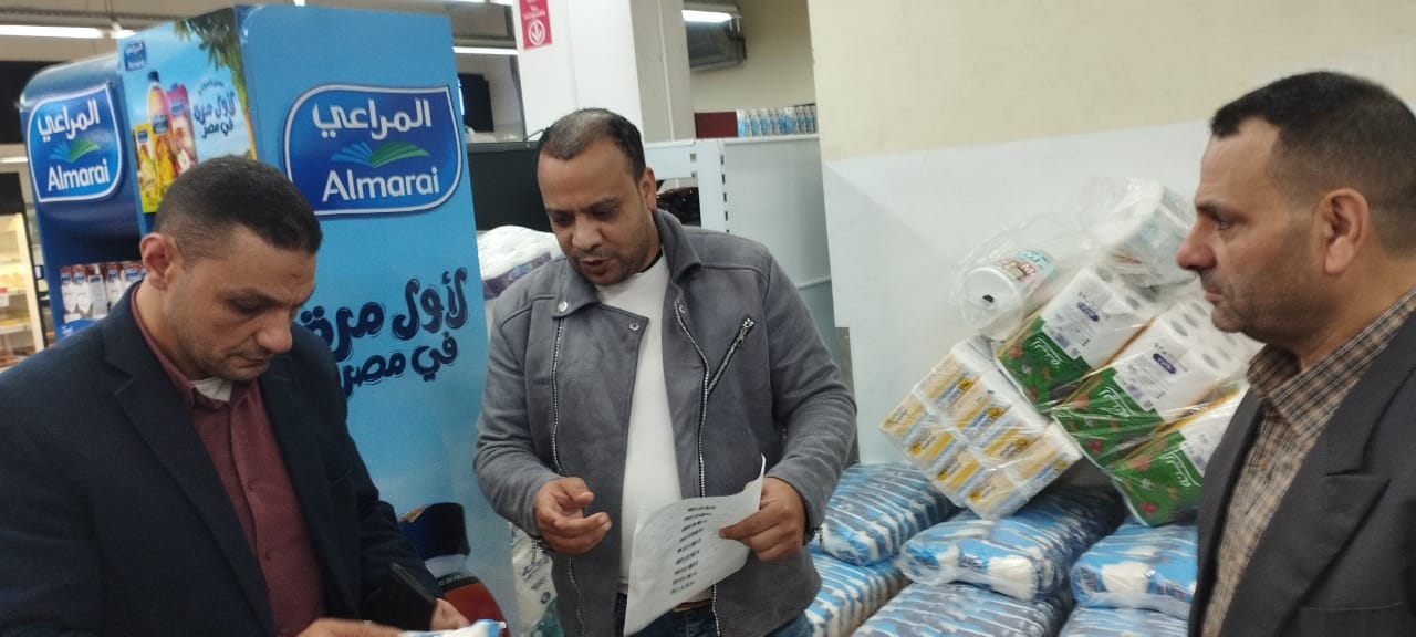 مصادرة 1560 كجم سكر بإحدى السلاسل التجارية الشهيرة بالإسكندرية