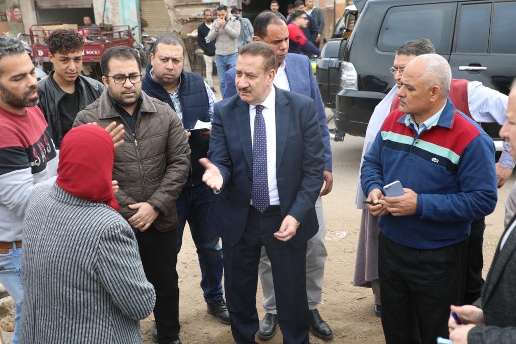 محافظ المنوفية يتفقد تطوير ممشى مليج الجديد و مربع الأحمدية بشبين 