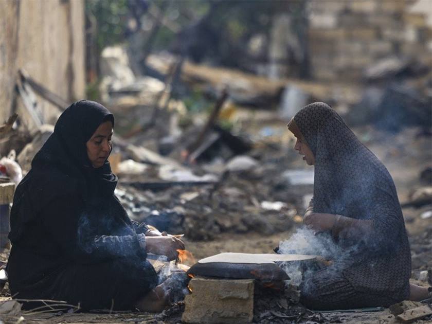 الأمم المتحدة تحذر: 113 ألف امرأة في غـــــ..زة .. يواجهن خطر الموت