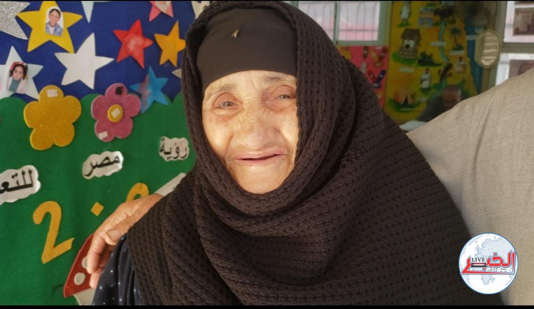 نجلة عم المشير أبو غزالة: انتخبت السيسى حبيب قلبى