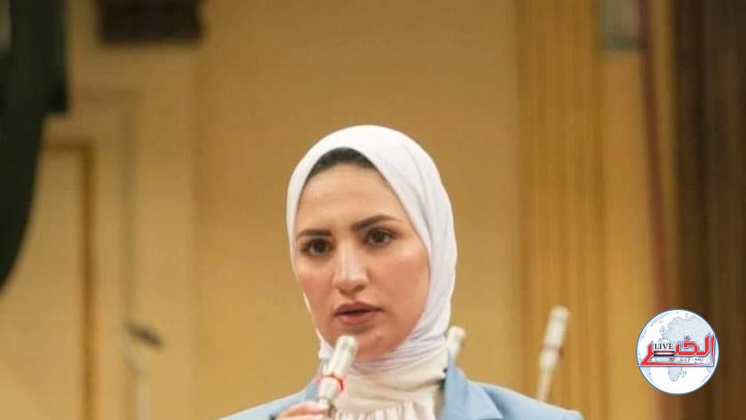 بسبب  واقعة الغش بكلية الحقوق.. مجلس النواب يحيل النائبة نشوي رائف للتحقيق