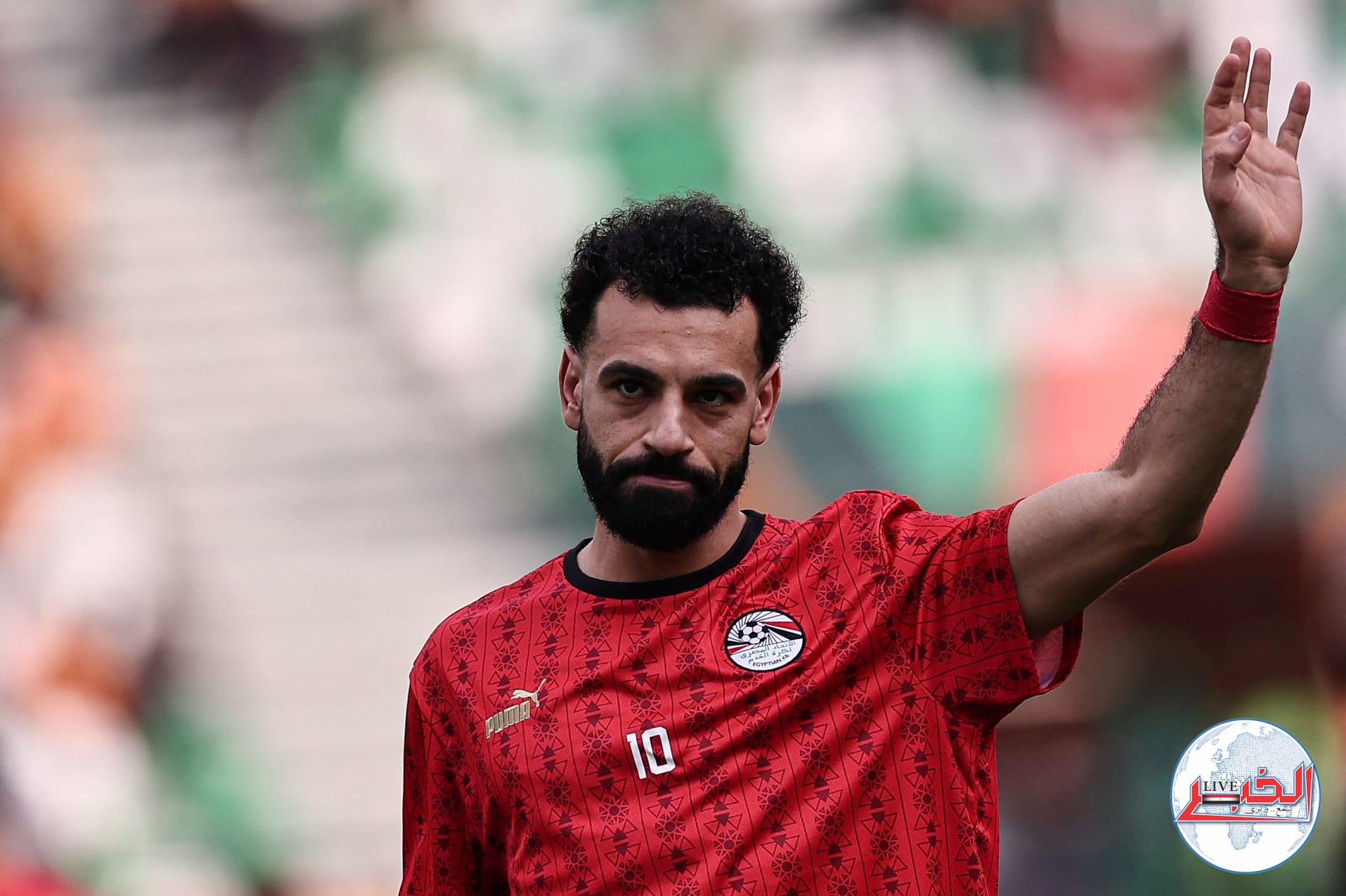 محمد أبو الوفا: خروج محمد صلاح من المعسكر قرار فيتوريا وحازم إمام
