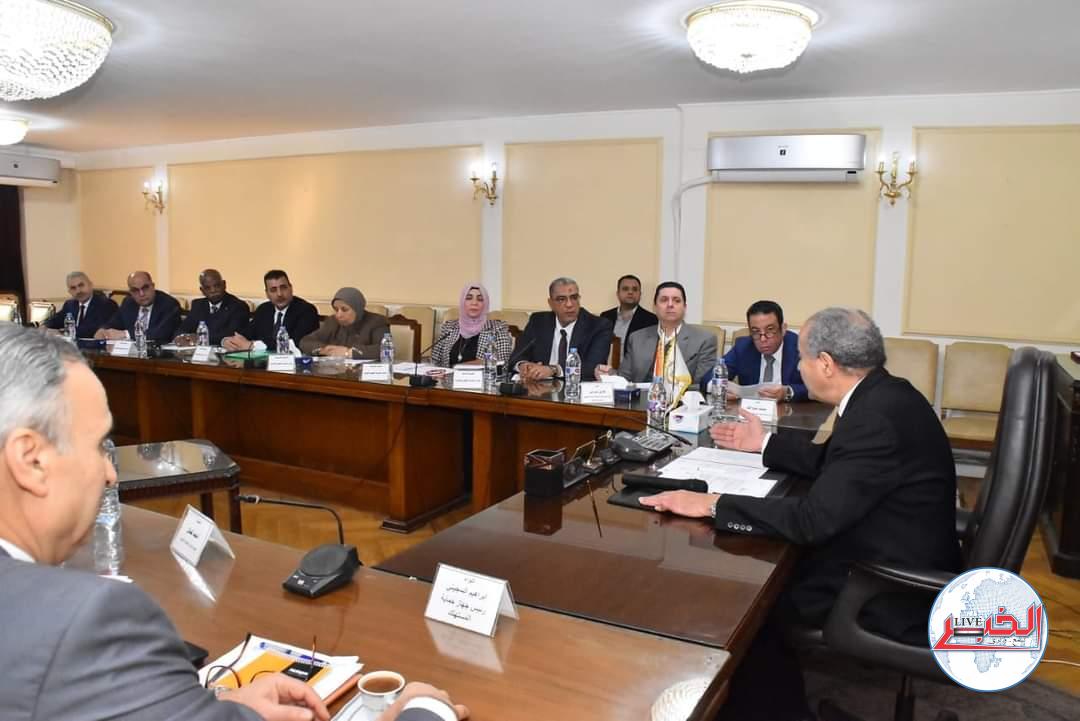 لجنة عليا بوزارة التموين ولجان رئيسية بكل مديرية وبعضوية الجهات المعنية لوضع السعر علي السلع الإستراتيجية