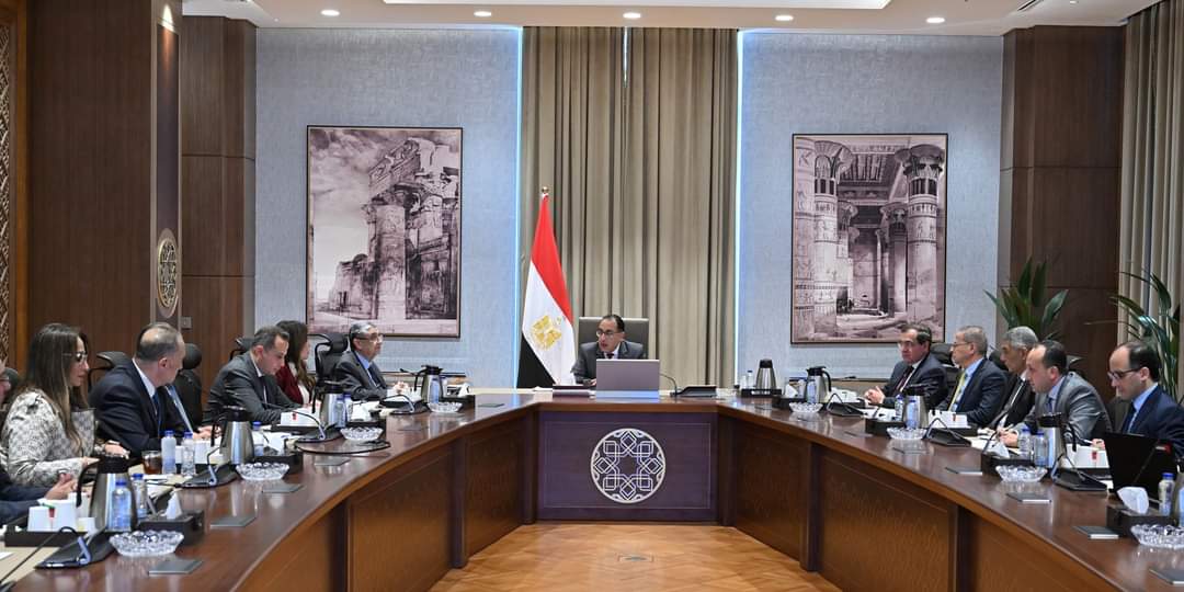 بداية من غد.. ممنوع قطع الكهرباء ليلا