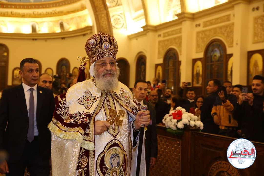بالصور.. صلاة قداس عيد الميلاد المجيد