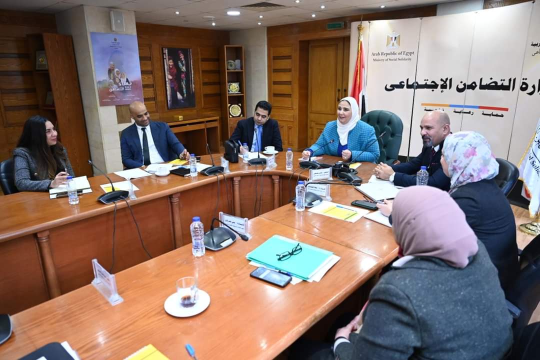 وزيرة التضامن تترأس الإجتماع الأول للجنة دعم العلاقة بين الدولة والطبقة المتوسطة