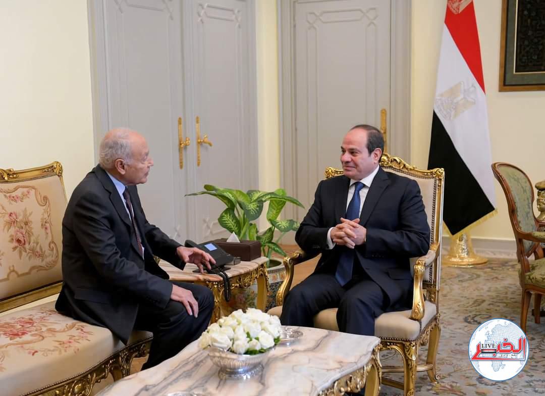 الرئيس يبحث مع أبو الغيط مستجدات الوضع فى الأراضى الفلسطينية وقطاع غزة
