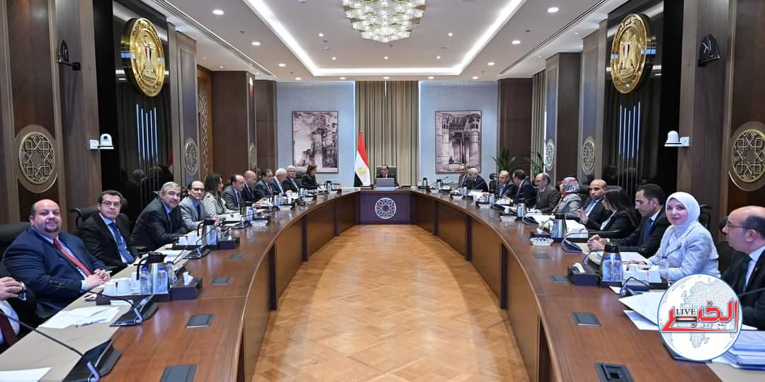 رئيس الوزراء يترأس اجتماع مجلس إدارة صندوق تطوير التعليم 