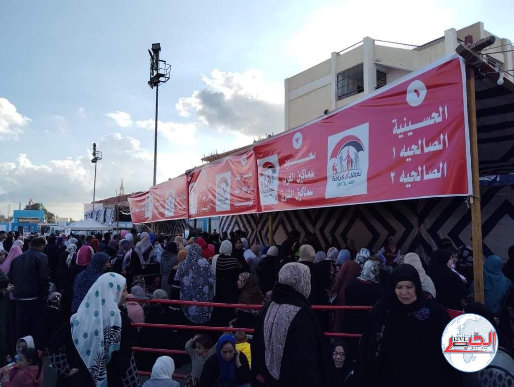 تدشين قافلة"بالوعي مصر بتتغير للأفضل" التنموية بقرى"حياة كريمة"بالشرقية   