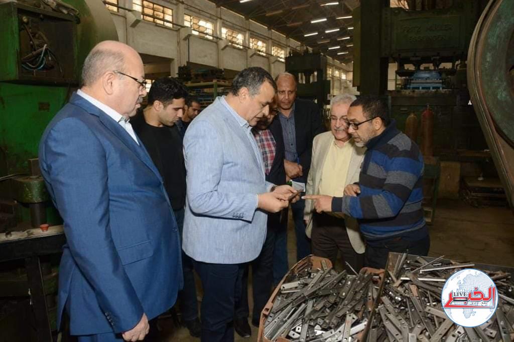 وزير الإنتاج الحربى :حلوان للأجهزة المعدنية..تشارك بمنتجاتها في المبادرات والمشروعات التنموية