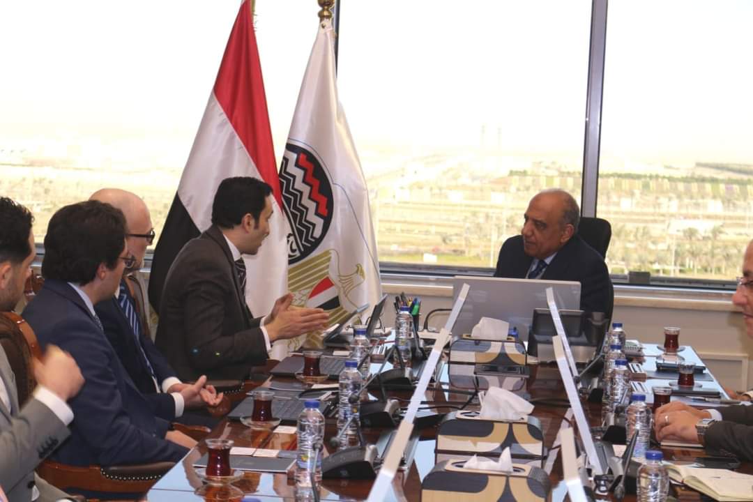إنشاء محطة إنتاج كهرباء بالطاقة الشمسية..بالشراكة مع سكاتك النرويجية