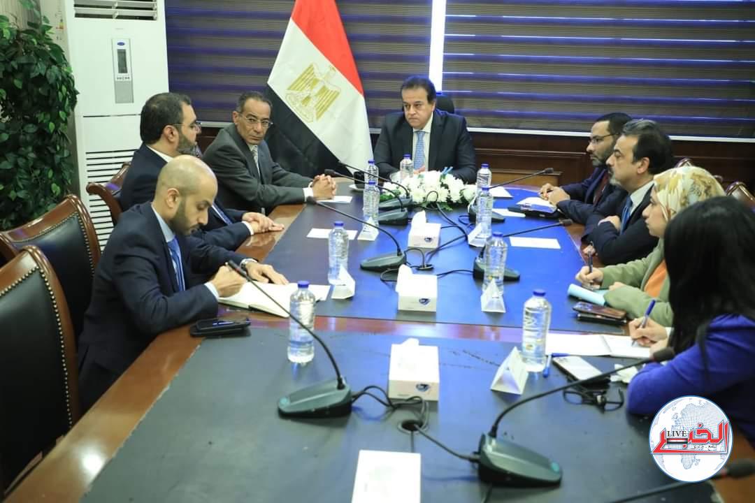 وزير الصحة يبحث التعاون مع شركة G42 الإماراتية 