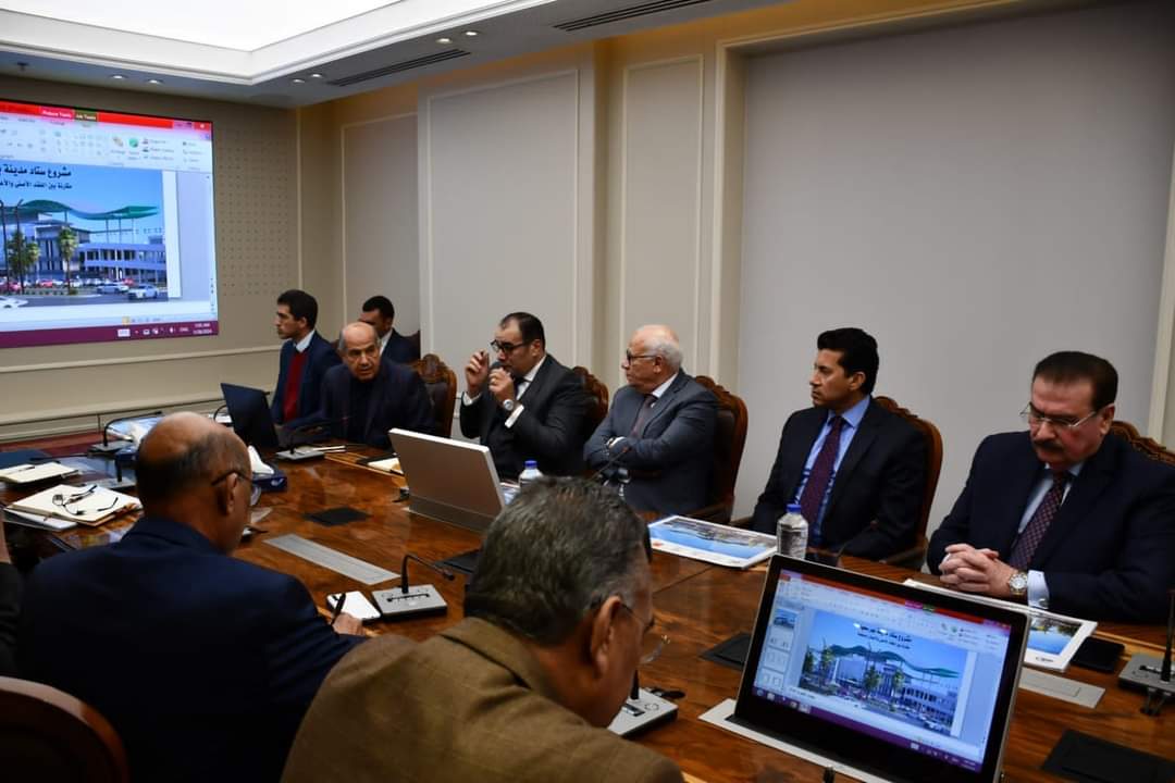 وزيرالرياضة يبحث مع محافظ بورسعيد تطورات أعمال إنشاء ستاد النادى المصرى
