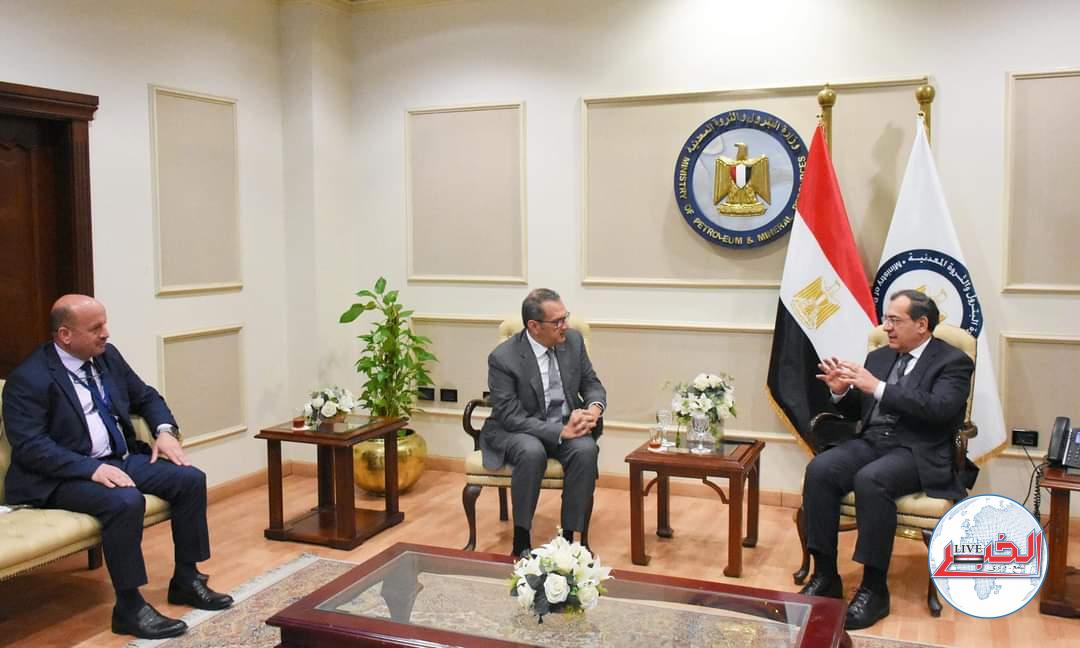 الملا يلتقى رئيس شركة أديس القابضة لخدمات الحفر