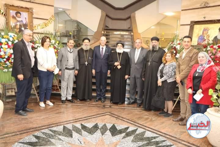 رئيس جامعة المنوفية يهنىء الأنبا بنيامين..بعيد الميلاد المجيد