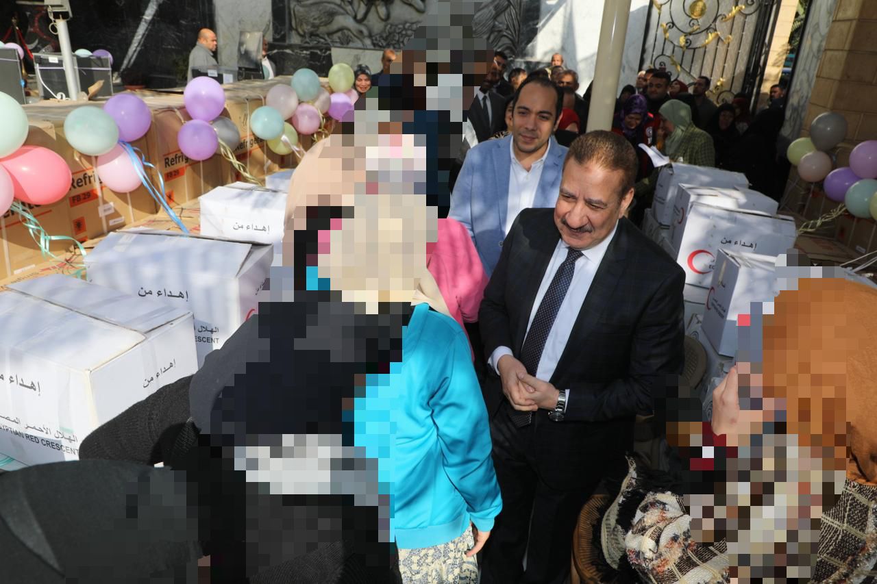 محافظ المنوفية يسلم أجهزة كهربائية ومنزلية لـ 22 عروسة 