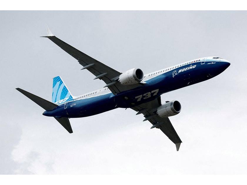 السلطات الأمريكية تطالب بفحوصات جديدة على طائرات «بوينغ 737 ماكس 9» .. قبل السماح بتحليقها