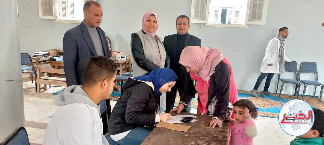قافلة سكانية مجانية لتقديم خدمات طبية وبيطرية وتوعوية للمواطنين في البحيرة.. صور