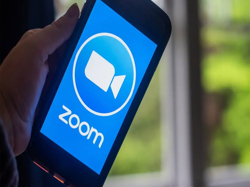 «زوم» تعلن عن إطلاق تطبيق جديد .. لنظارة آبل «فيجن برو»