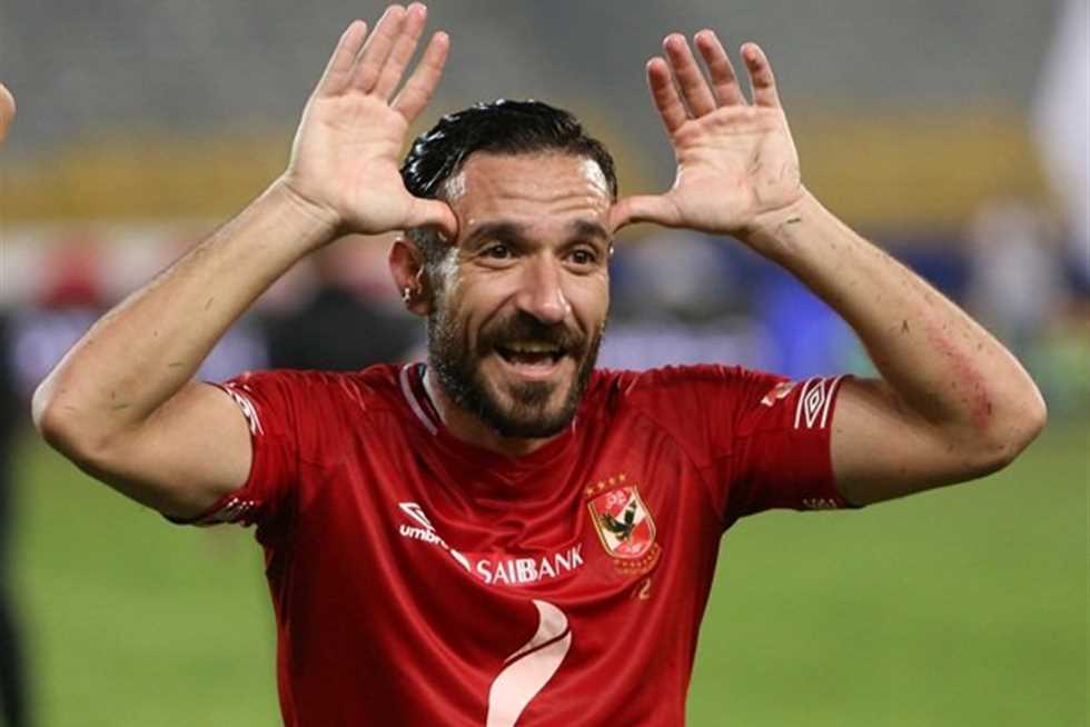 تفاصيل عقد علي معلول الجديد مع الأهلي