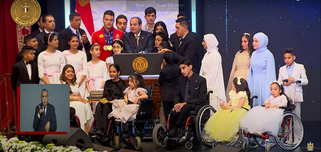 الرئيس : من حكمة ربنا إننا منبقاش شايفين كل حاجة