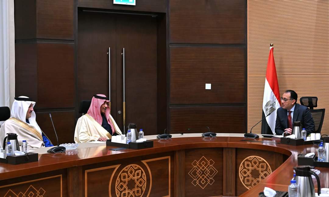 توجيهات رئاسية باستمرار العمل على دعم وتعزيز أوجه التعاون والتنسيق بين مصر والسعودية فى مختلف المجالات