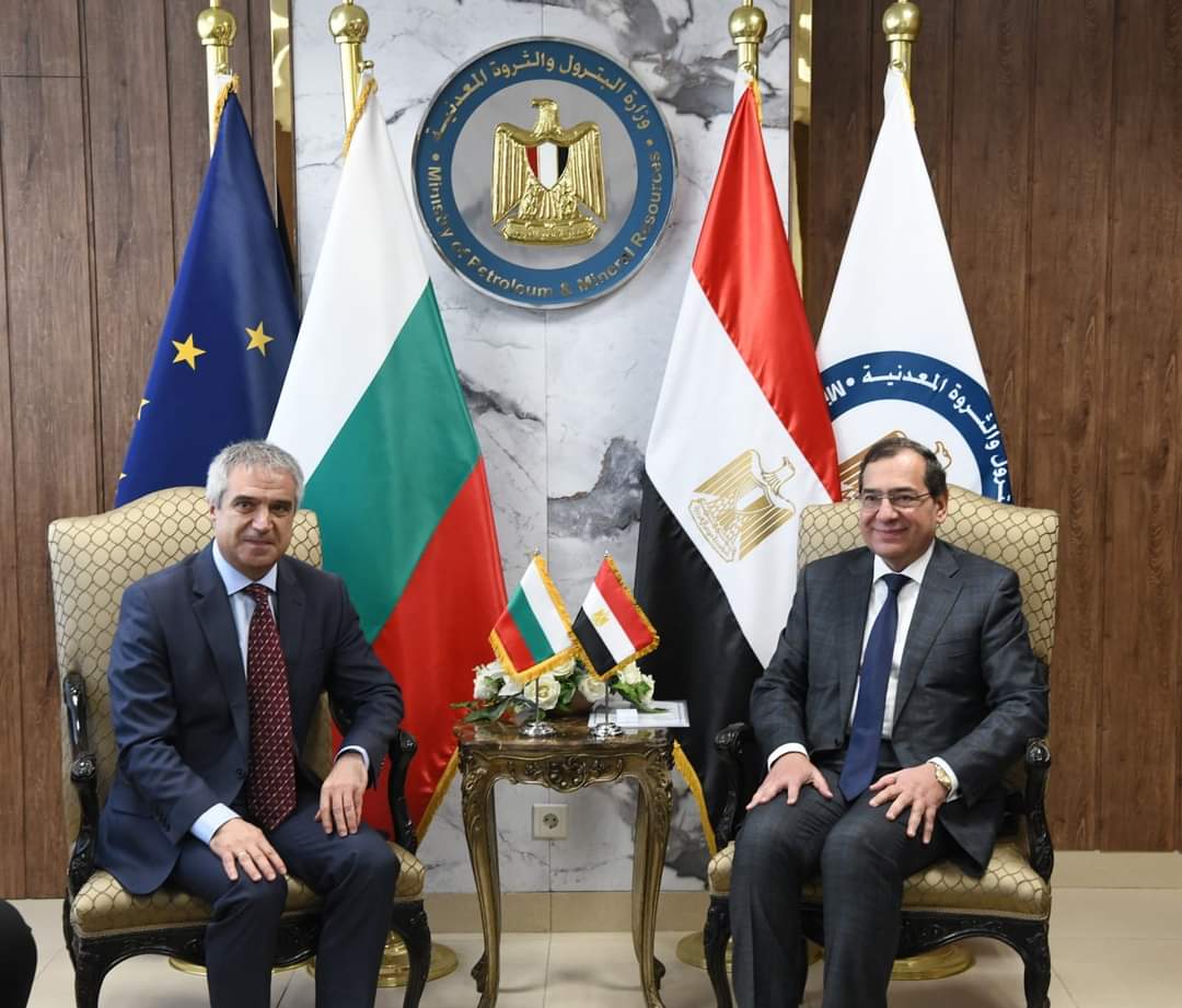 وزير البترول يبحث مع وزير الطاقة البلغارى التعاون المشترك