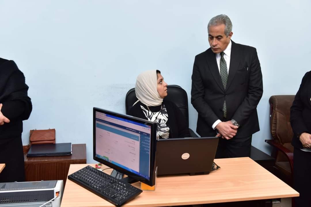 وزير العمل يشهد إطلاق البث الأولى "للمنصة الإلكترونية" للعمالة غير المنتظمة