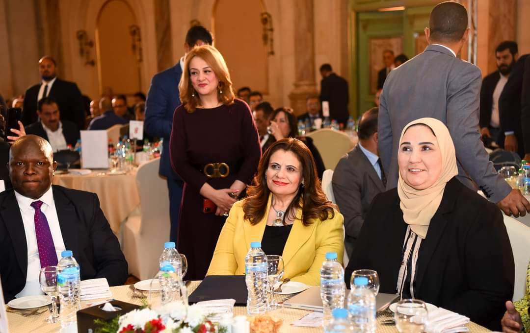 وزيرة الهجرة تشارك في الحفل السنوي لمؤسسة «مصر بلا مرض»