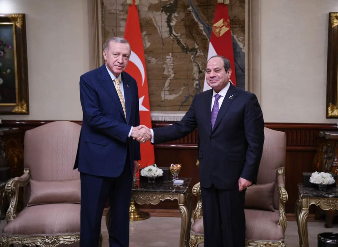 الرئيسان السيسى وأردوغان يعقدان جلسة مباحثات مغلقة وأخرى موسعة بحضور وفدى البلدين