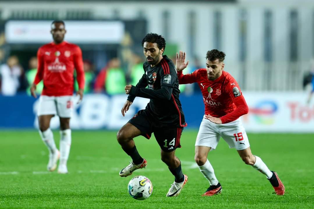 شوط أول سلبى بين الأهلى وشباب بلوزداد
