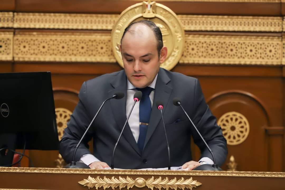 وزير التجارة:17 مجمعا صناعيا في 15 محافظة بإجمالي 5046 وحدة صناعية بحق الانتفاع والتملك